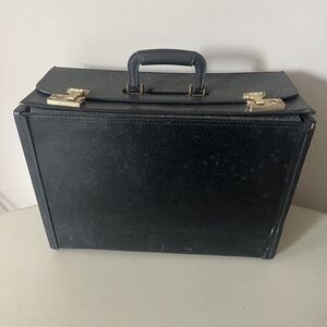 1970s Vintage Security Locking Hardshell Pilot Attache or Catalog Case Briefcase